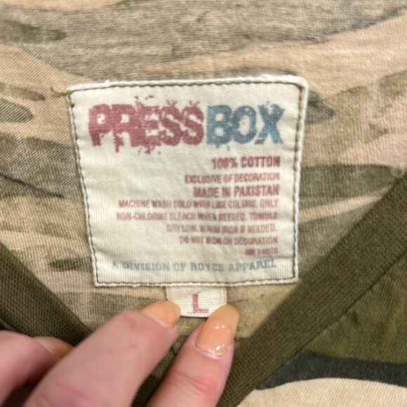 Pressbox Camo Kentucky Tee - Green and Tan - Picture 2 of 3